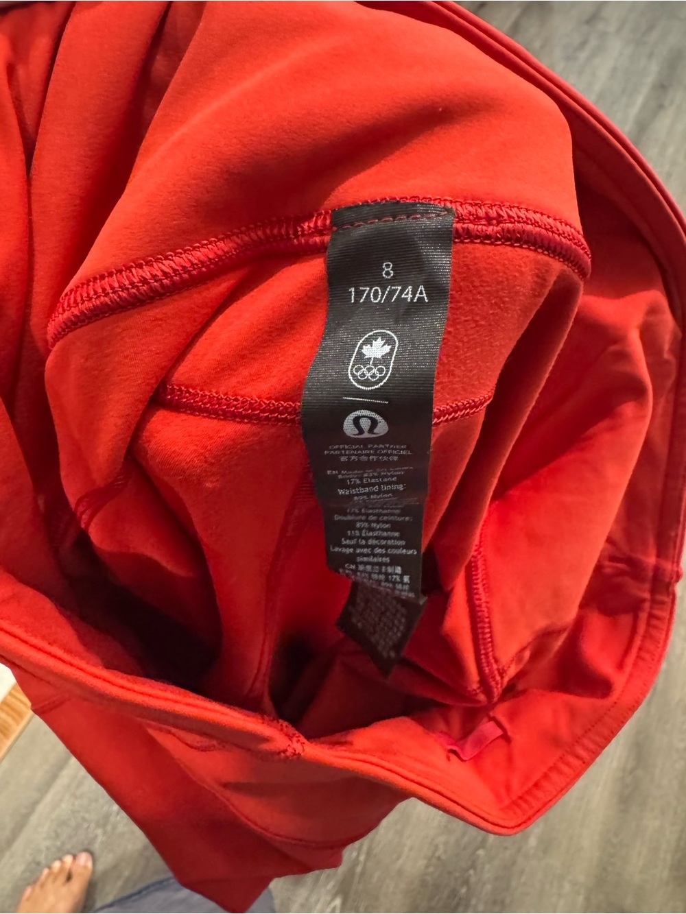 lululemon athletica Canadian Olympic Rare Red High-Rise Leggings - Picture 6 of 6